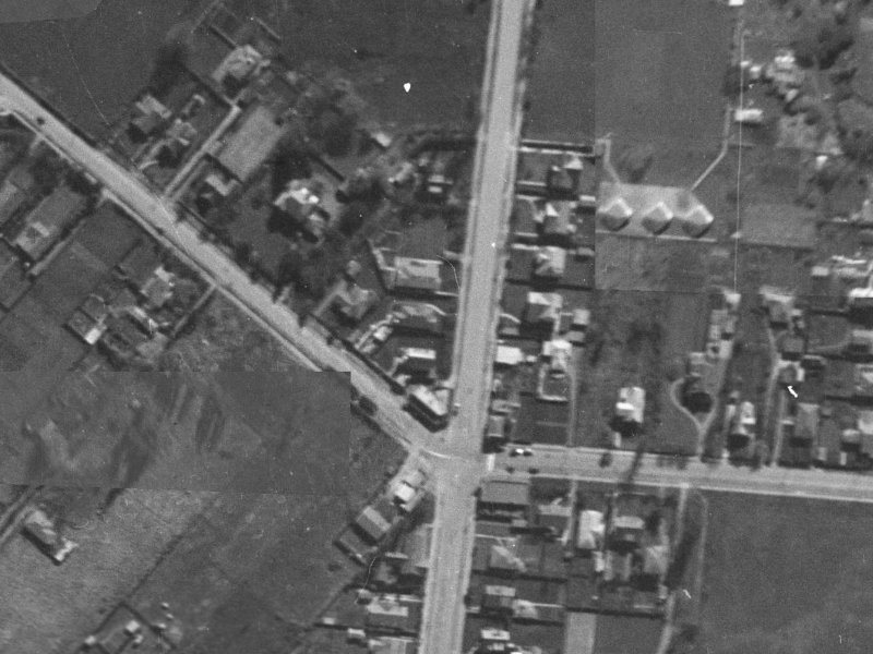 135 Clyde Road from the air, 1940-1944