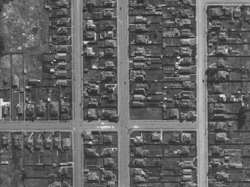 12 Delorean Drive from the air, 1940-1944