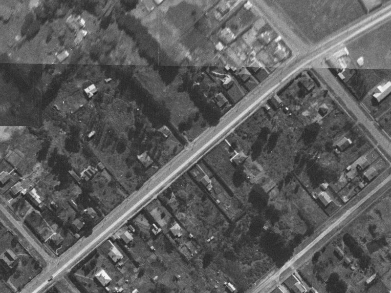 308 Pages Road from the air, 1940-1944