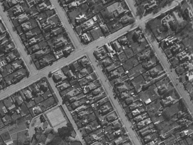 53 Clissold Street from the air, 1940-1944