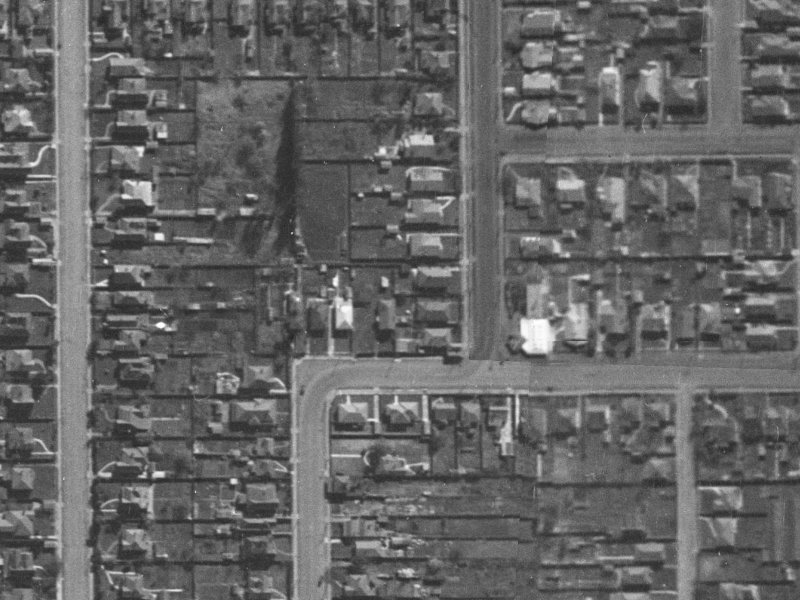5 Hills Road from the air, 1940-1944