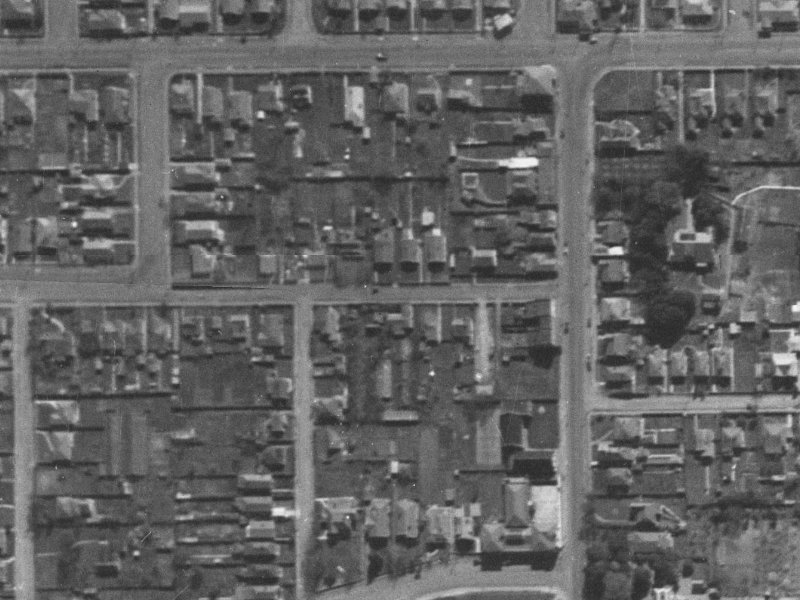85 Avalon Street from the air, 1940-1944