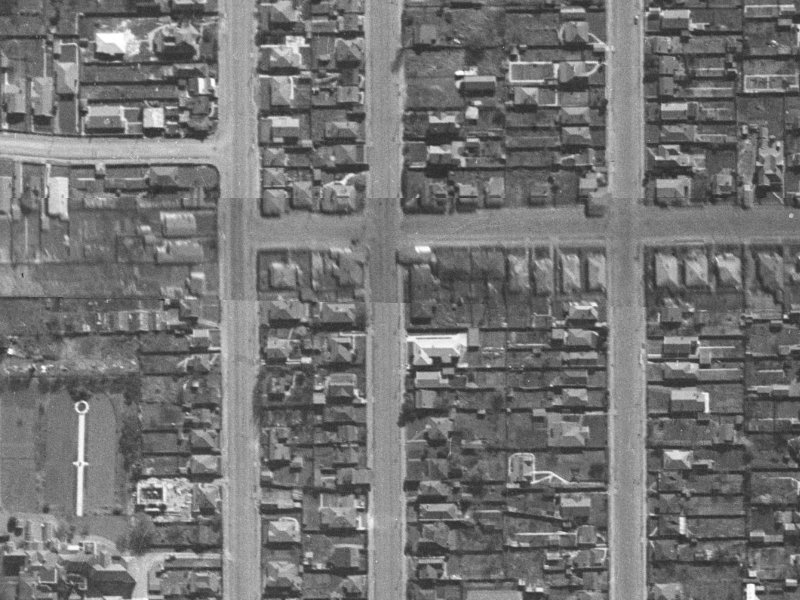 959 Colombo Street from the air, 1940-1944
