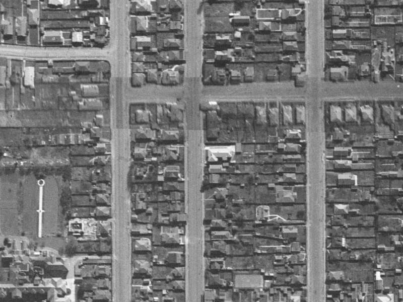 952 Colombo Street from the air, 1940-1944