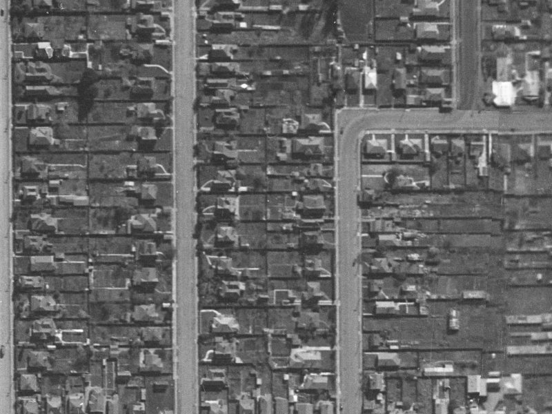 33 Whitmore Street from the air, 1940-1944