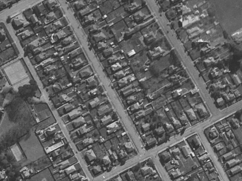 24 Clissold Street from the air, 1940-1944