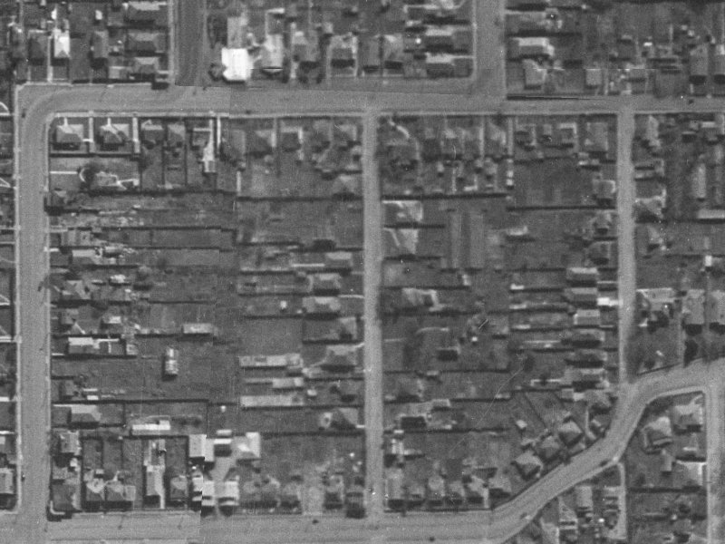 66 Perth Street from the air, 1940-1944