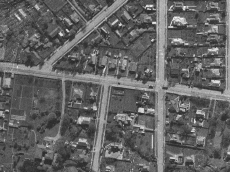 1 Heathfield Avenue from the air, 1940-1944