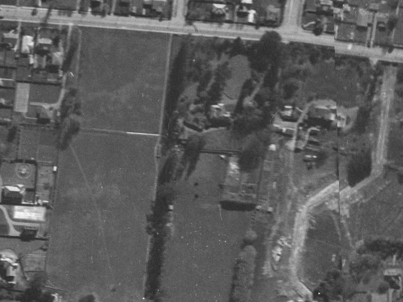 14 Willowbrook Place from the air, 1940-1944