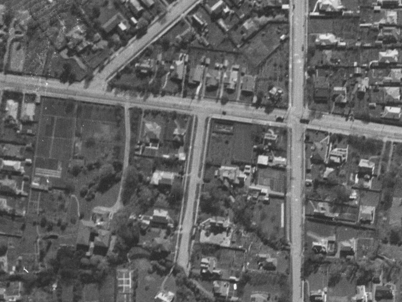 Heathfield Avenue from the air, 1940-1944