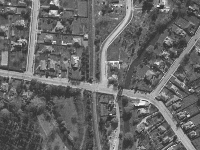 23 Clifford Avenue from the air, 1940-1944