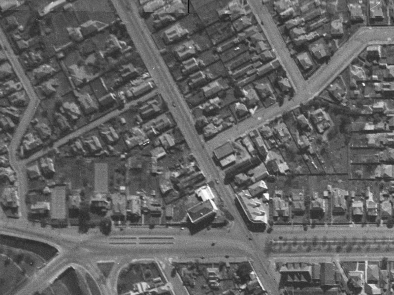 16 Papanui Road from the air, 1940-1944