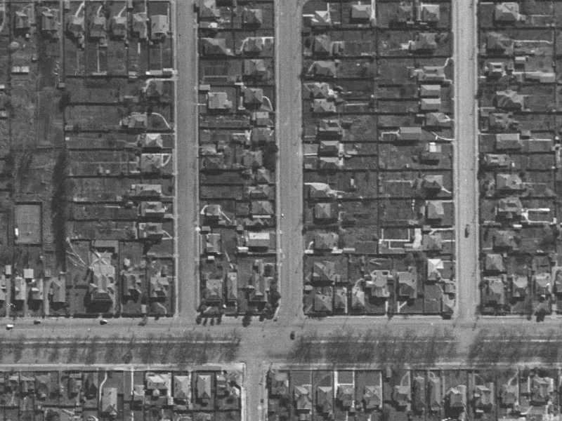 437 Barbadoes Street from the air, 1940-1944