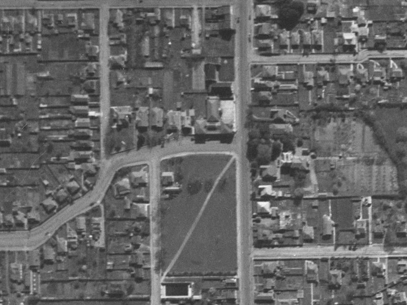 73-75 London Street from the air, 1940-1944