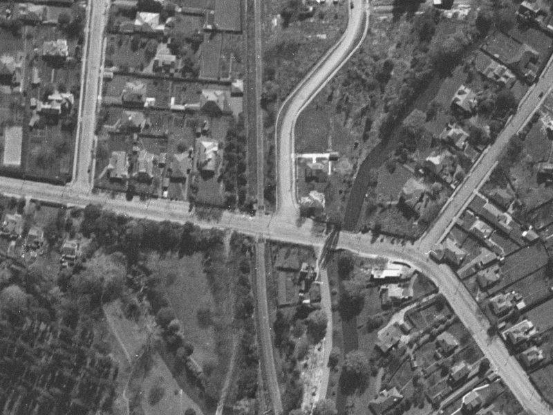 Clifford Avenue from the air, 1940-1944