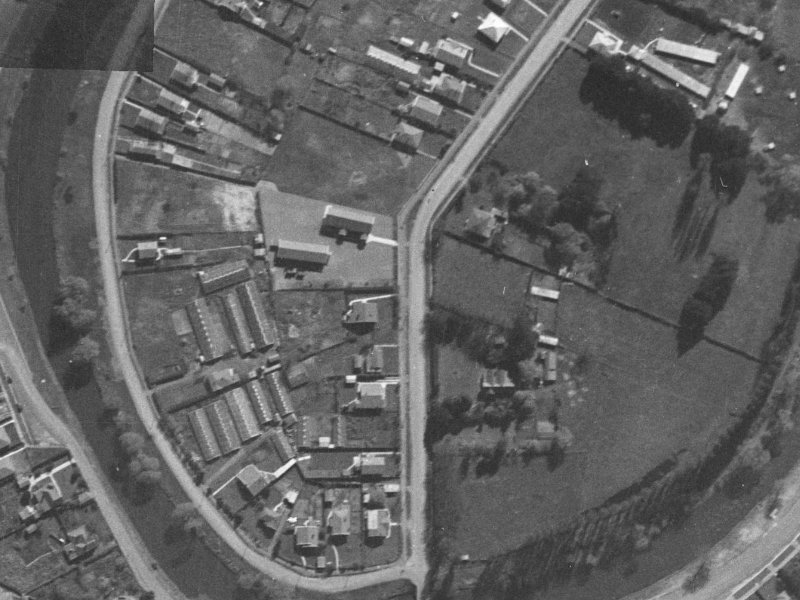 17 Gayhurst Road from the air, 1940-1944