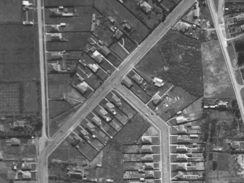 16 Wainoni Road from the air, 1940-1944