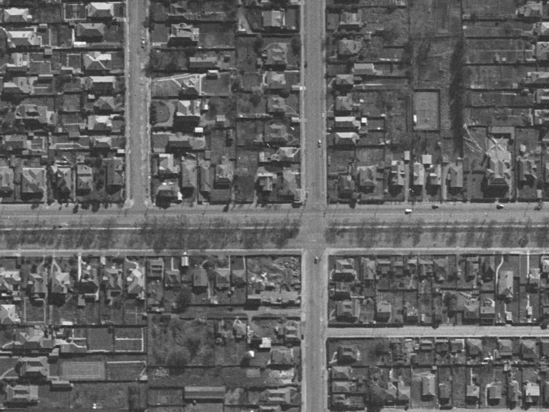 233-239 Bealey Avenue from the air, 1940-1944