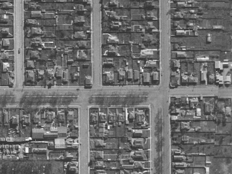 327-335 Bealey Avenue from the air, 1940-1944