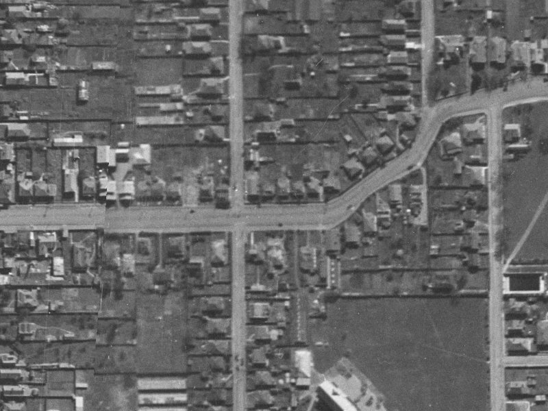 32 Perth Street from the air, 1940-1944