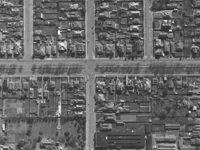222 Bealey Avenue from the air, 1940-1944