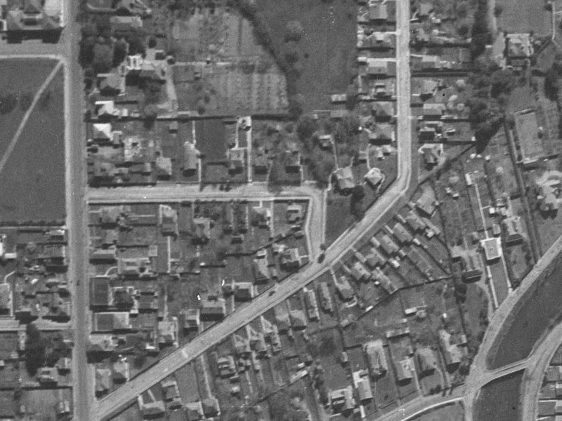32 Warwick Street from the air, 1940-1944
