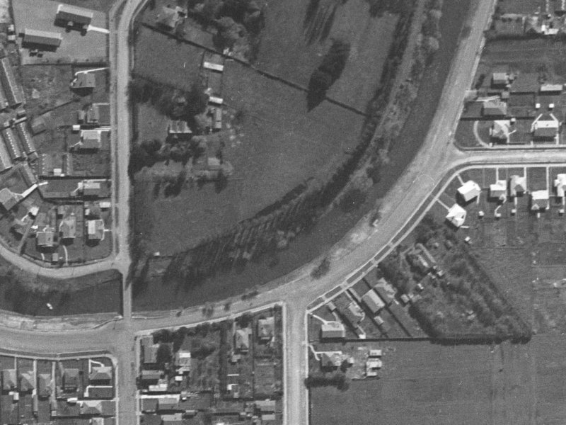 13 Locksley Avenue from the air, 1940-1944