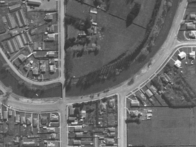 8 Locksley Avenue from the air, 1940-1944