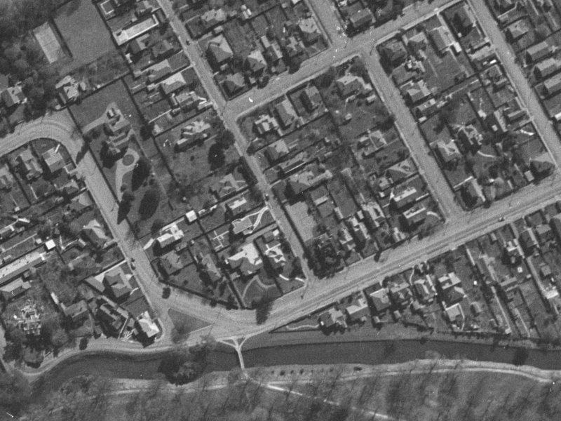 16 Hewitts Road from the air, 1940-1944
