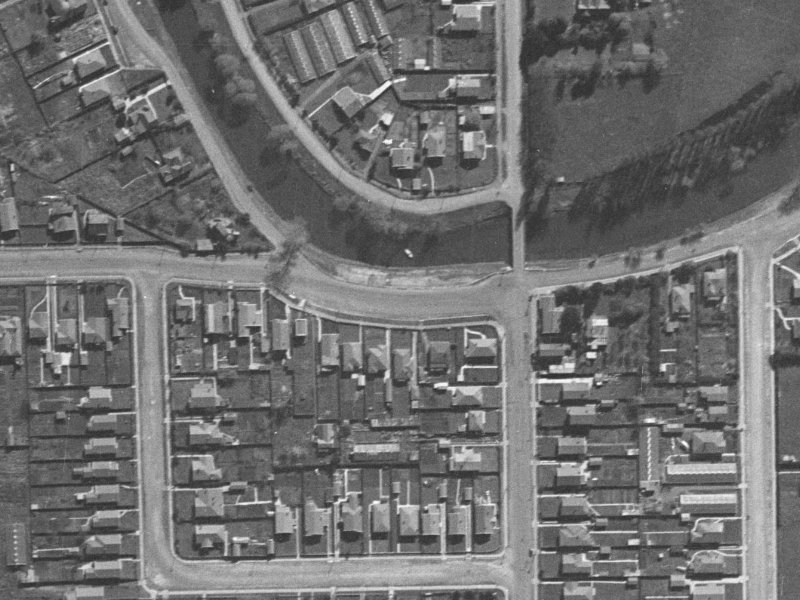 642 Avonside Drive from the air, 1940-1944