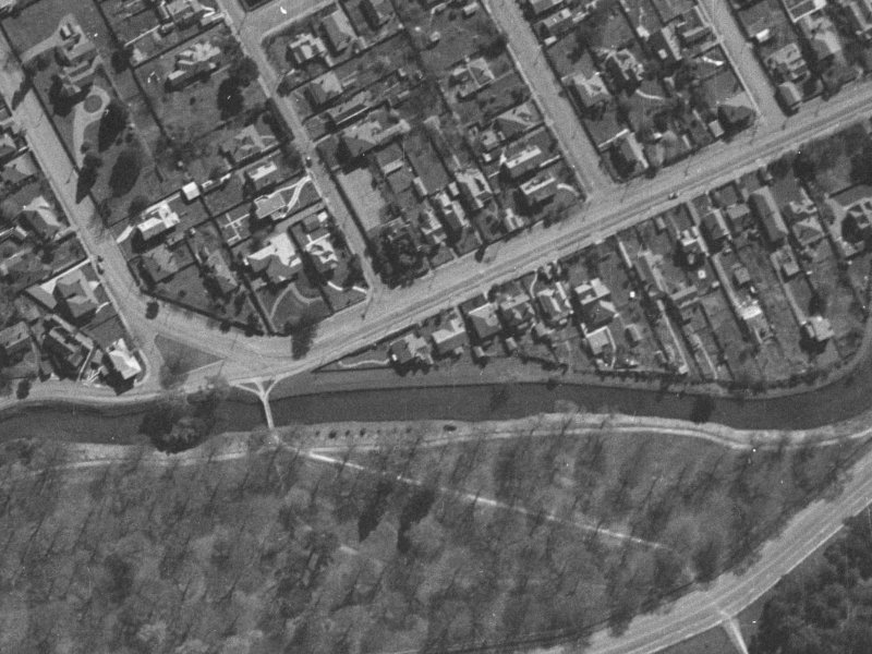 12 Carlton Mill Road from the air, 1940-1944