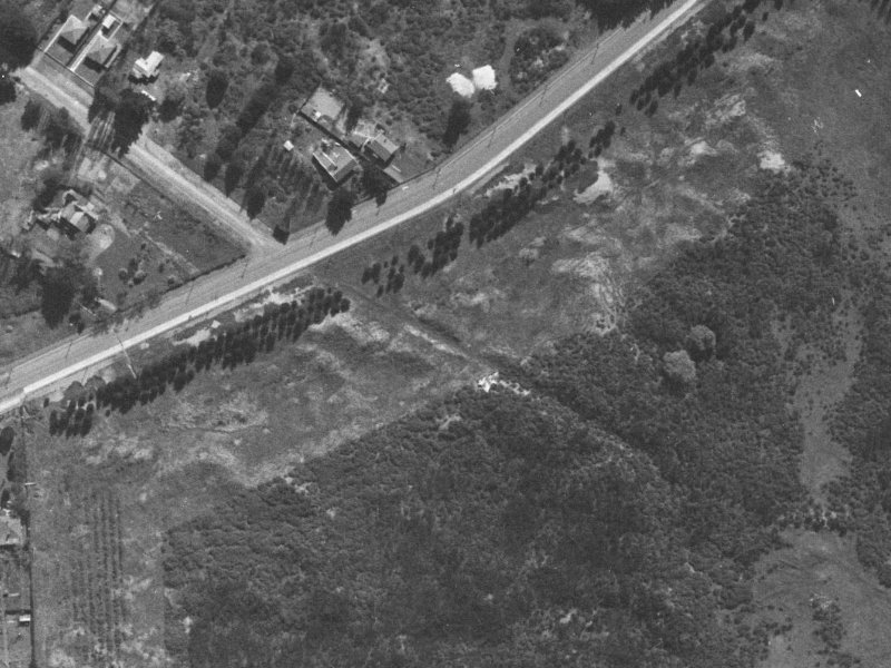 170 Pages Road from the air, 1940-1944