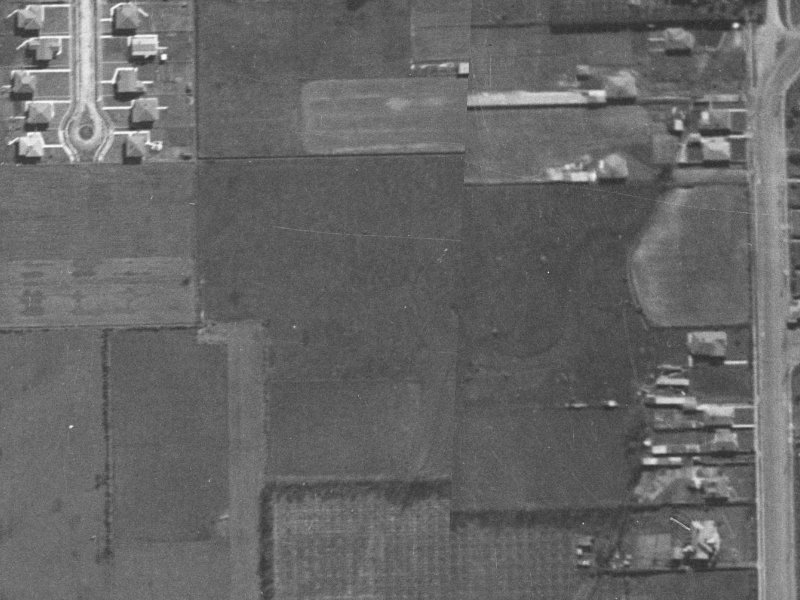 42 Dunarnan Street from the air, 1940-1944