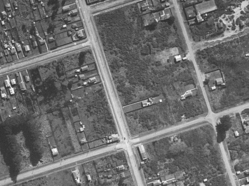 71 Estuary Road from the air, 1940-1944