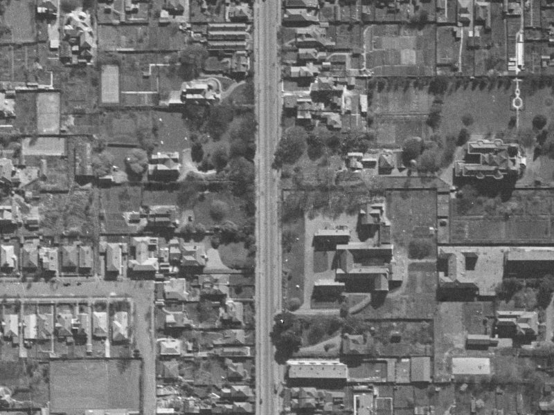 880 Colombo Street from the air, 1940-1944