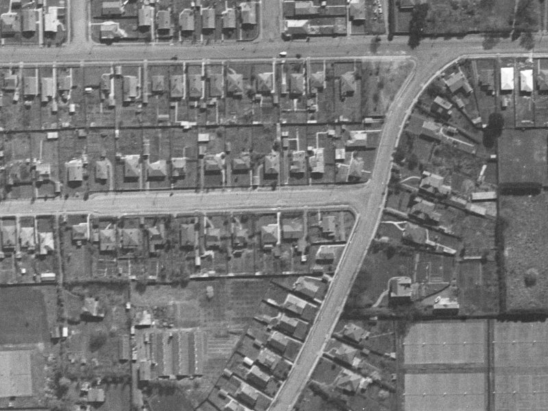 58 Cowlishaw Street from the air, 1940-1944
