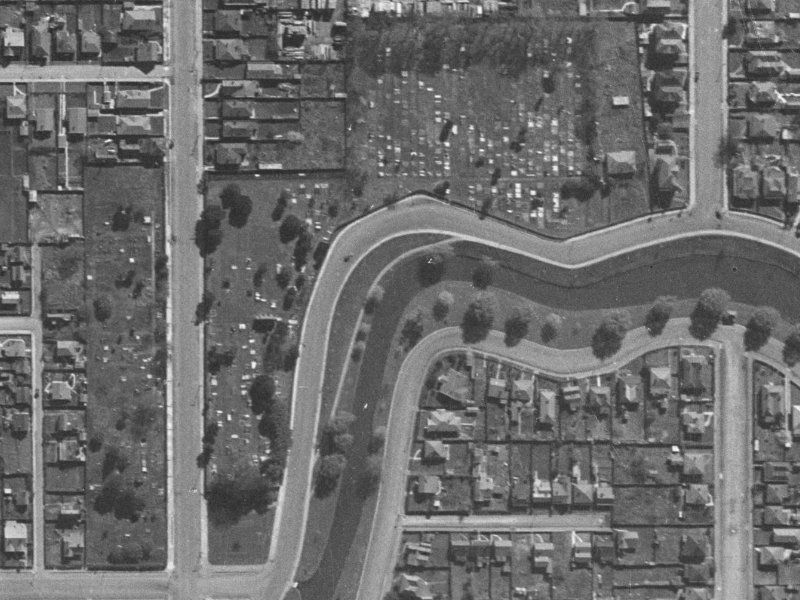376 Oxford Terrace from the air, 1940-1944