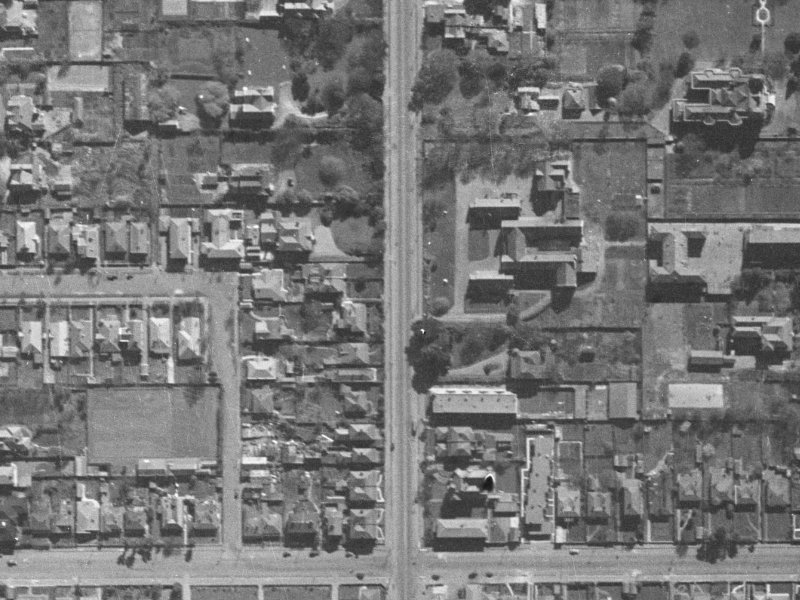 866 Colombo Street from the air, 1940-1944