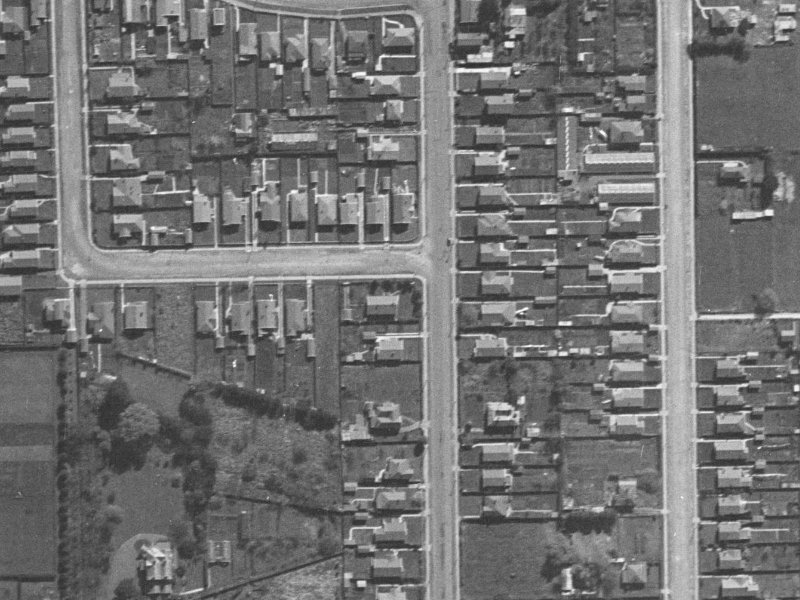 7 Lionel Street from the air, 1940-1944
