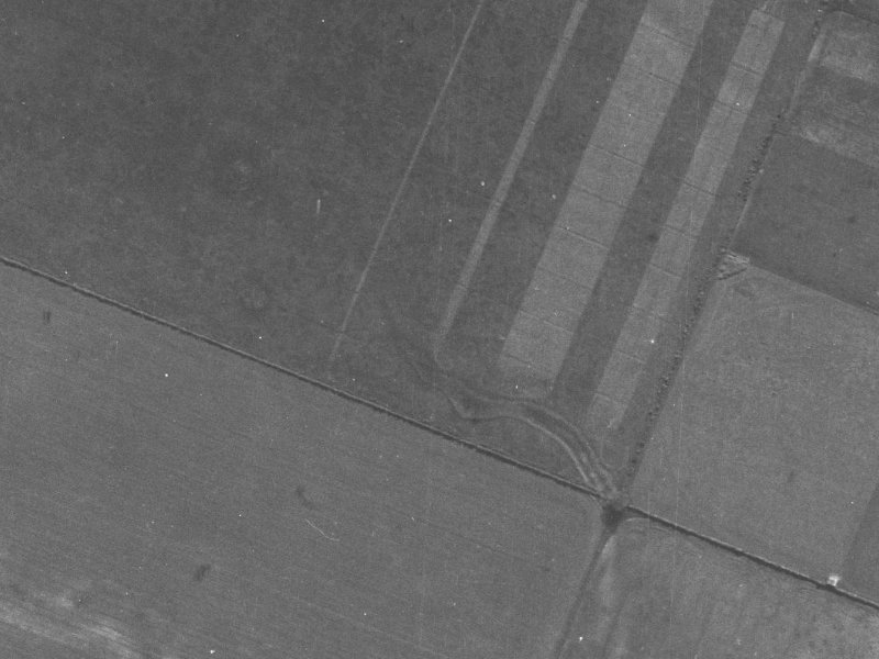 16 Kilbrannan Close from the air, 1940-1944