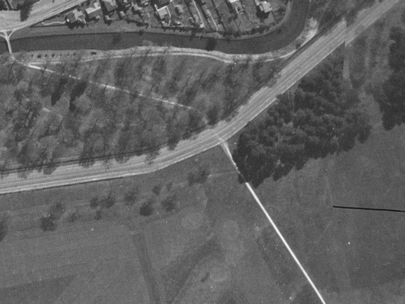 4 Millbank Lane from the air, 1940-1944