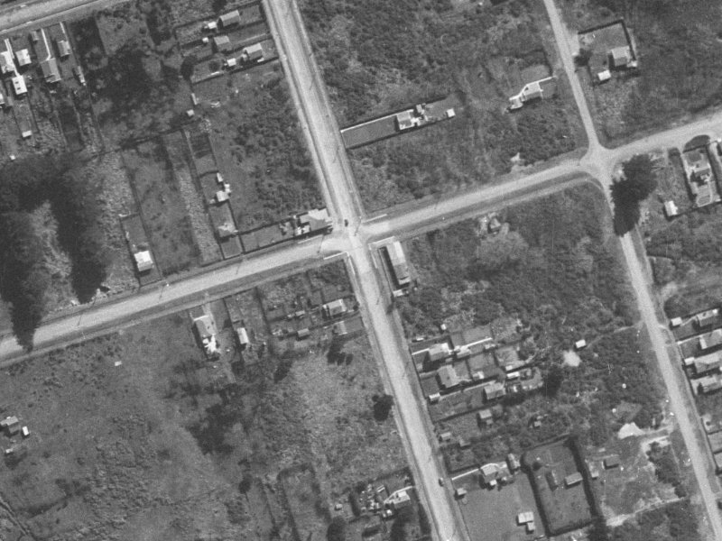 92 Estuary Road from the air, 1940-1944