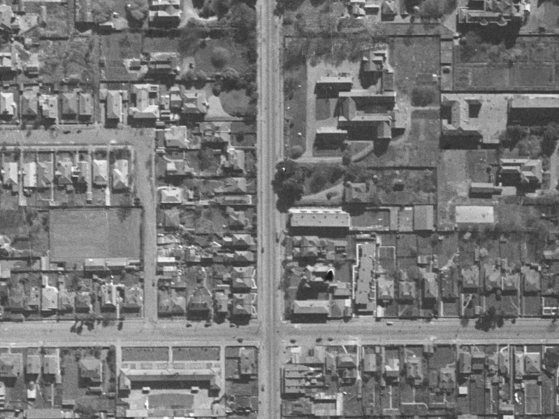 864 Colombo Street from the air, 1940-1944