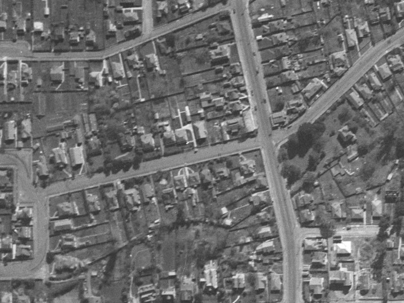 32 Draper Street from the air, 1940-1944