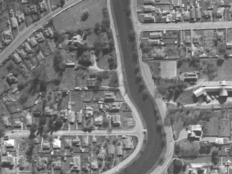 173 River Road from the air, 1940-1944