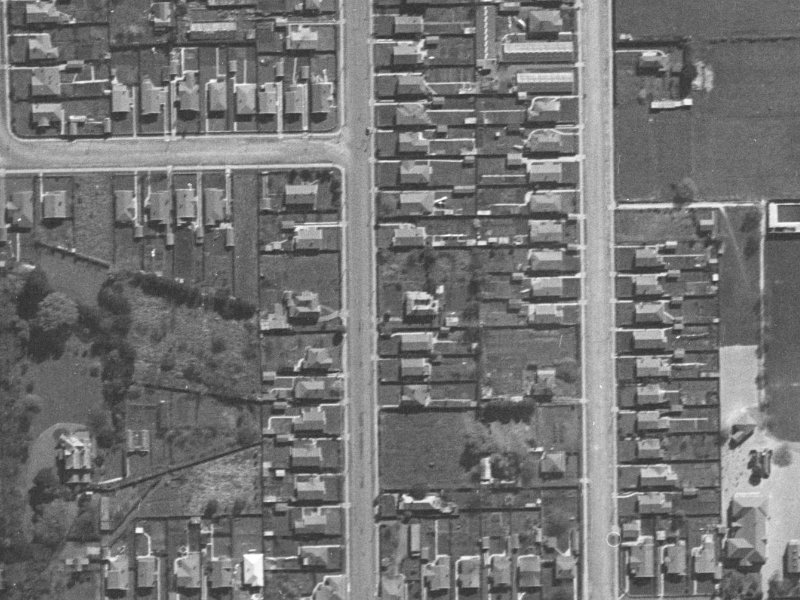 746 Gloucester Street from the air, 1940-1944