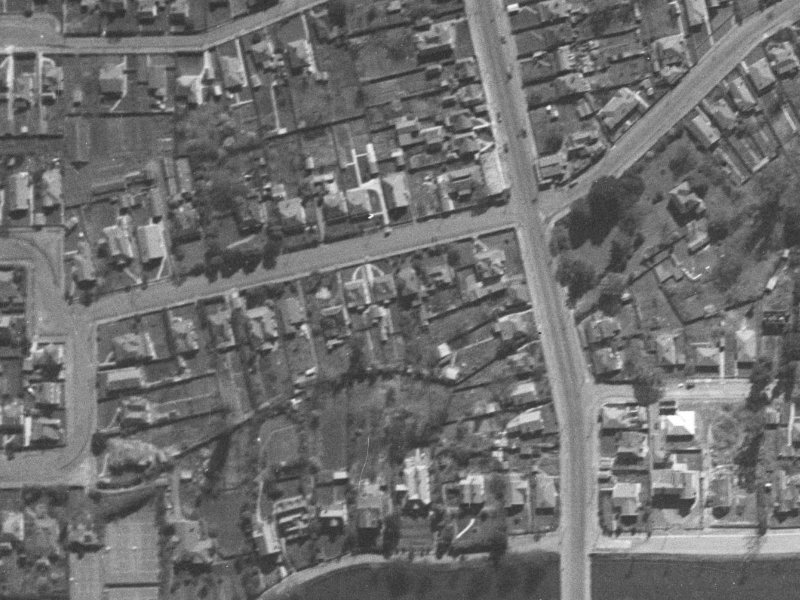 30 Draper Street from the air, 1940-1944