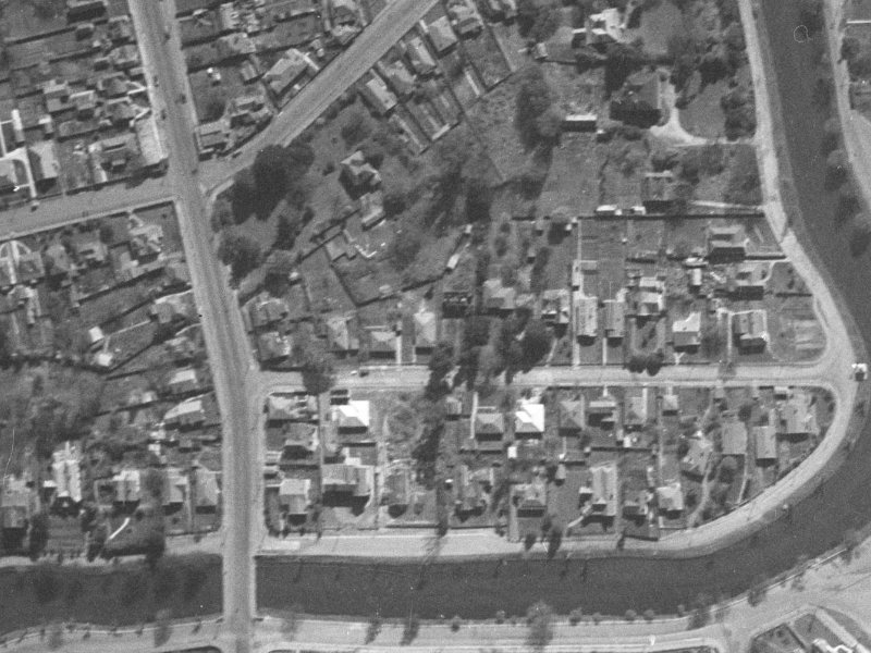 15 Glade Avenue from the air, 1940-1944