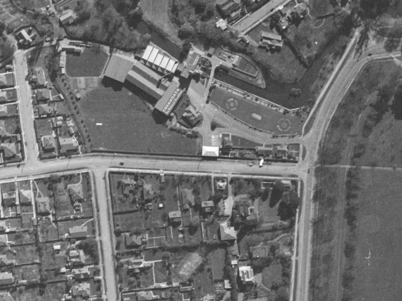1-5 Matai Street East from the air, 1940-1944