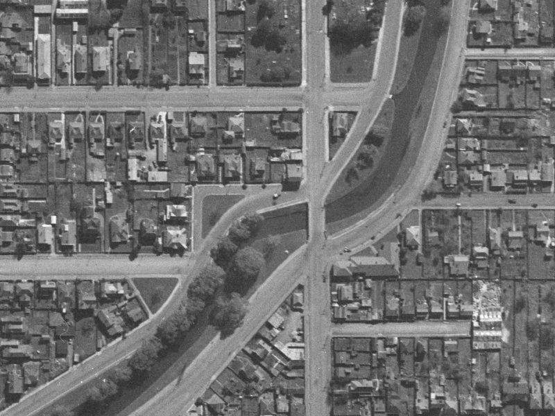 332 Cambridge Terrace from the air, 1940-1944